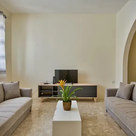 Semesterbostad Family Fun Holiday House Is-Swieqi
